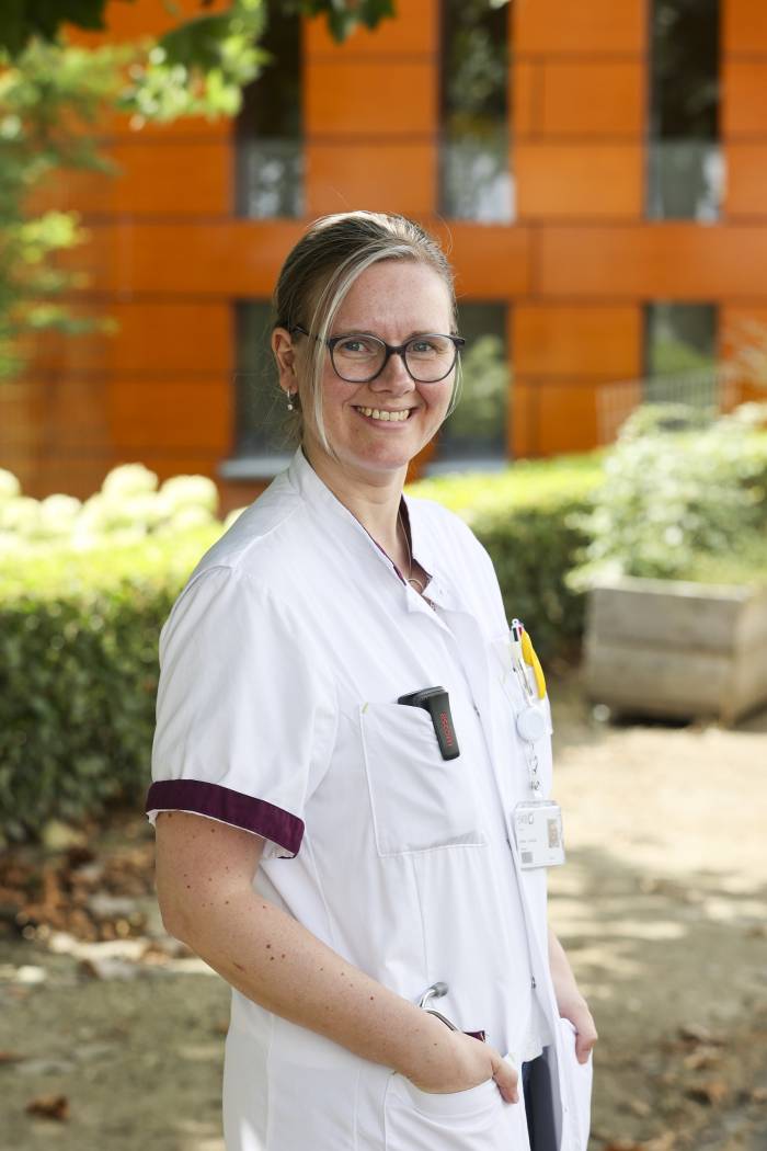 Elise Boele, internist